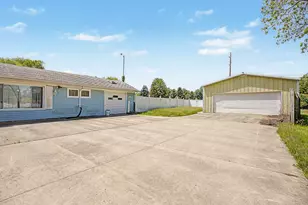 11595 4 Mile Rd, Battle Creek, MI 49015 - Photo 27