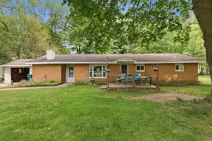 2205 S Broadway St, Hastings, MI 49058 - Photo 1