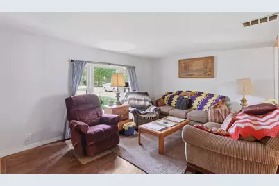 2205 S Broadway Street, Hastings, MI 49058 - Photo 5