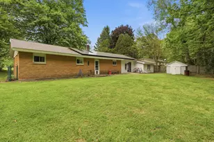 2205 S Broadway St, Hastings, MI 49058 - Photo 25