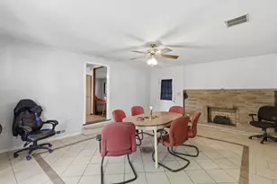 2205 S Broadway St, Hastings, MI 49058 - Photo 11