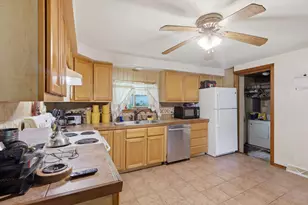 2205 S Broadway St, Hastings, MI 49058 - Photo 15
