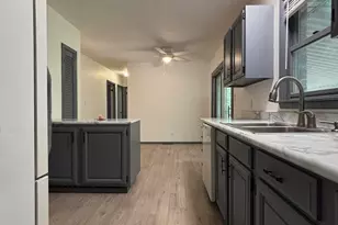 30417 US-12, Niles, MI 49120 - Photo 9