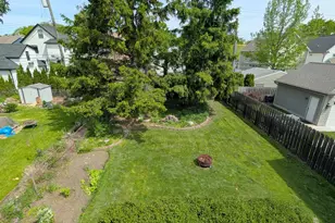 1171 Smith Ave, Birmingham, MI 48009 - Photo 17