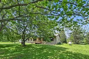 1691 N Michigan Rd, Eaton Rapids, MI 48827 - Photo 33