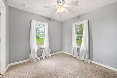 6550 E T U Avenue, Vicksburg, MI 49097 - Photo 11