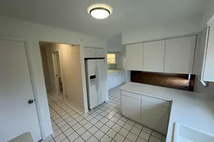 18175 Rainbow Dr, Lathrup Village, MI 48076 - Photo 19