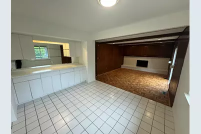 18175 Rainbow Drive, Lathrup Village, MI 48076 - Photo 21