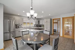 607 Apache Dr, Fremont, MI 49412 - Photo 11