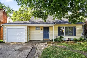 733 Whites Rd, Kalamazoo, MI 49008 - Photo 1