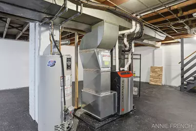 510 Van Raalte Avenue, Holland, MI 49423 - Photo 37