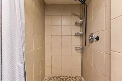 1049 Collier Road, Auburn Hills, MI 48326 - Photo 27