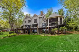 3516 Goodwood Dr SE, Grand Rapids, MI 49546 - Photo 81