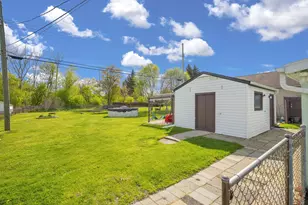 1839 Water St, Port Huron, MI 48060 - Photo 39