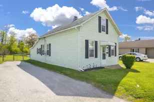 1839 Water St, Port Huron, MI 48060 - Photo 3