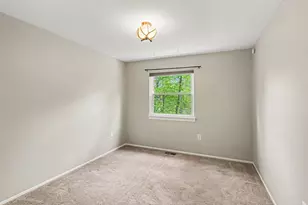 8770 Pettysville Rd, Pinckney, MI 48169 - Photo 17