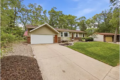 2433 Glen Valley Drive NW, Grand Rapids, MI 49544 - Photo 3