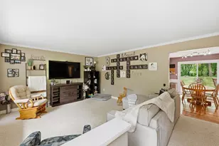 2433 Glen Valley Dr NW, Grand Rapids, MI 49544 - Photo 5