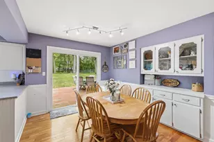 2433 Glen Valley Dr NW, Grand Rapids, MI 49544 - Photo 9