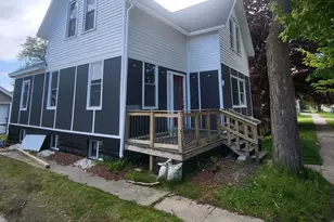 805 High St, Manistee, MI 49660 - Photo 25