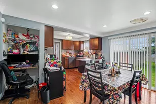 8271 Stanley Dr, Warren, MI 48093 - Photo 7