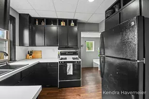 812 Richmond St NW, Grand Rapids, MI 49504 - Photo 11