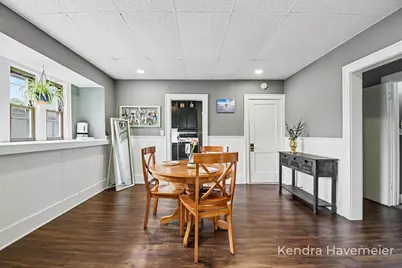 812 Richmond Street NW, Grand Rapids, MI 49504 - Photo 9