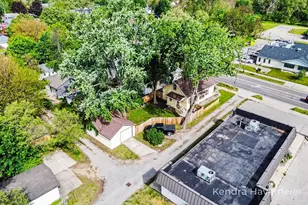 812 Richmond St NW, Grand Rapids, MI 49504 - Photo 27