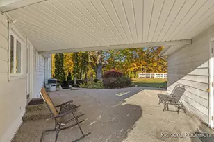 7472 84th St SE, Caledonia, MI 49316 - Photo 37