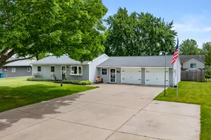 5830 Leon, Scotts, MI 49088 - Photo 3