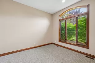 1819 Brookview Dr, Saline, MI 48176 - Photo 15
