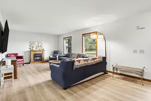 11475 Gorsline Rd, Battle Creek, MI 49014 - Photo 9