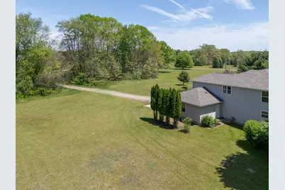 1042 Hunter Ridge, Battle Creek, MI 49017 - Photo 43