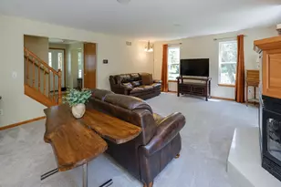 1042 Hunter Ridge, Battle Creek, MI 49017 - Photo 7