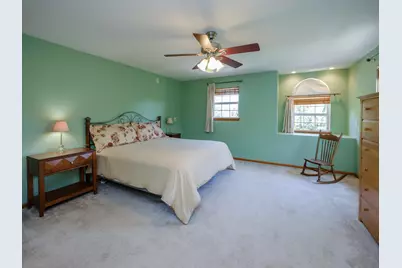 1042 Hunter Ridge, Battle Creek, MI 49017 - Photo 21