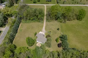 1042 Hunter Ridge, Battle Creek, MI 49017 - Photo 41
