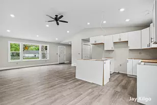 1284 James Ave, Muskegon, MI 49442 - Photo 5