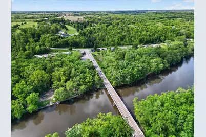 1387 E Riverside Drive, Ionia, MI 48846 - Photo 25