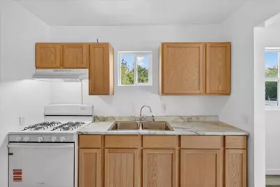 1387 E Riverside Drive, Ionia, MI 48846 - Photo 37