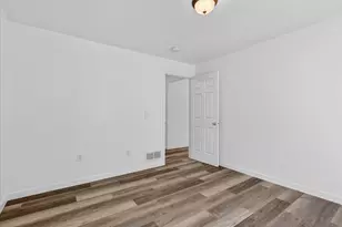 1387 E Riverside Dr, Ionia, MI 48846 - Photo 45
