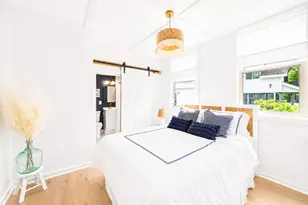 46120 Royal Ave, New Buffalo, MI 49117 - Photo 23