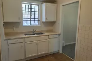 11360 Minock St, Detroit, MI 48228 - Photo 5