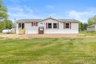 9203 S Castle Rd, Sheridan, MI 48884 - Photo 5
