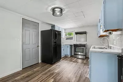 59446 Manor Road, Colon, MI 49040 - Photo 11