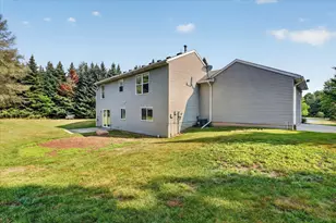 11660 Maggie Ct NE, Rockford, MI 49341 - Photo 39