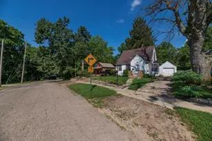 915 Sheridan Dr, Kalamazoo, MI 49001 - Photo 27