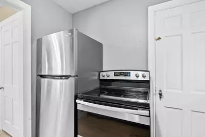 915 Sheridan Drive, Kalamazoo, MI 49001 - Photo 11