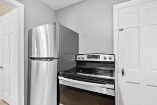 915 Sheridan Dr, Kalamazoo, MI 49001 - Photo 11
