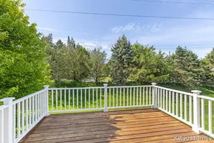 2009 Bryceway Ct NE, Grand Rapids, MI 49505 - Photo 17