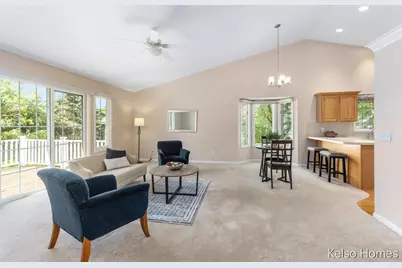 2009 Bryceway Court NE, Grand Rapids, MI 49505 - Photo 5